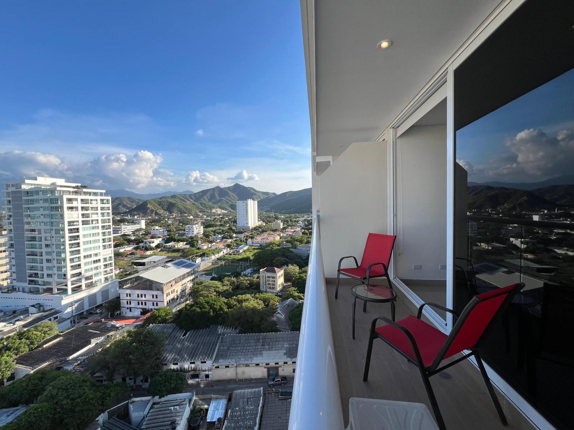 Edificio Eira - Next To The Marina Apartment